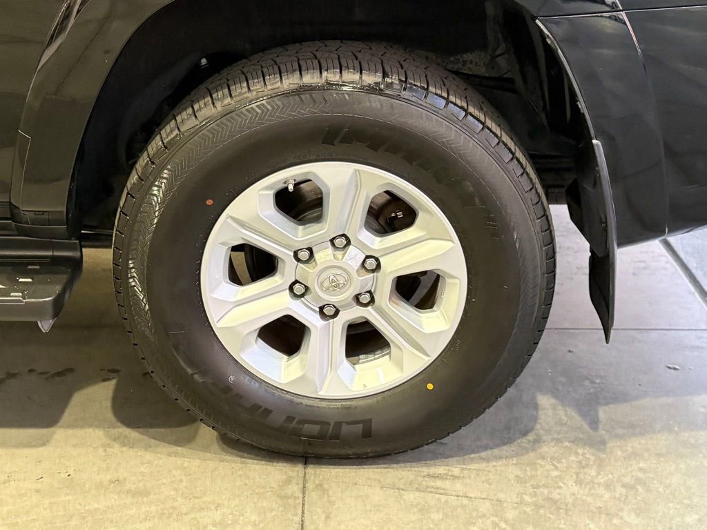 Certified 2018 Toyota 4Runner SR5 Premium image 14