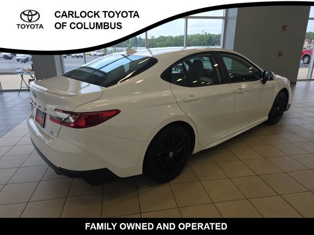 Used 2026 Toyota Camry SE w/ Convenience Package FWD image 8