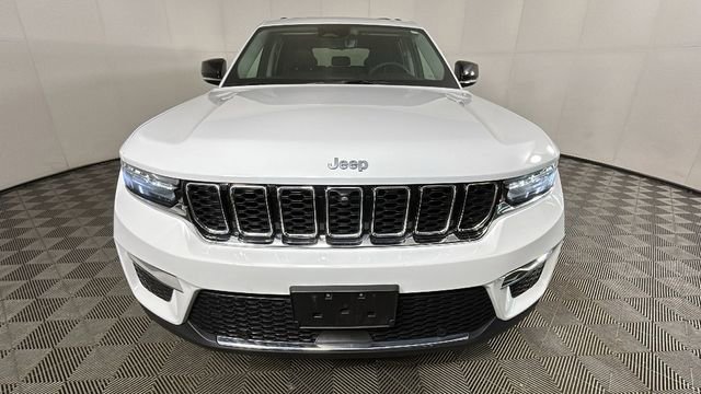 Used 2022 Jeep Grand Cherokee Limited 4xe w/ Luxury Tech Group II AWD/4WD image 8