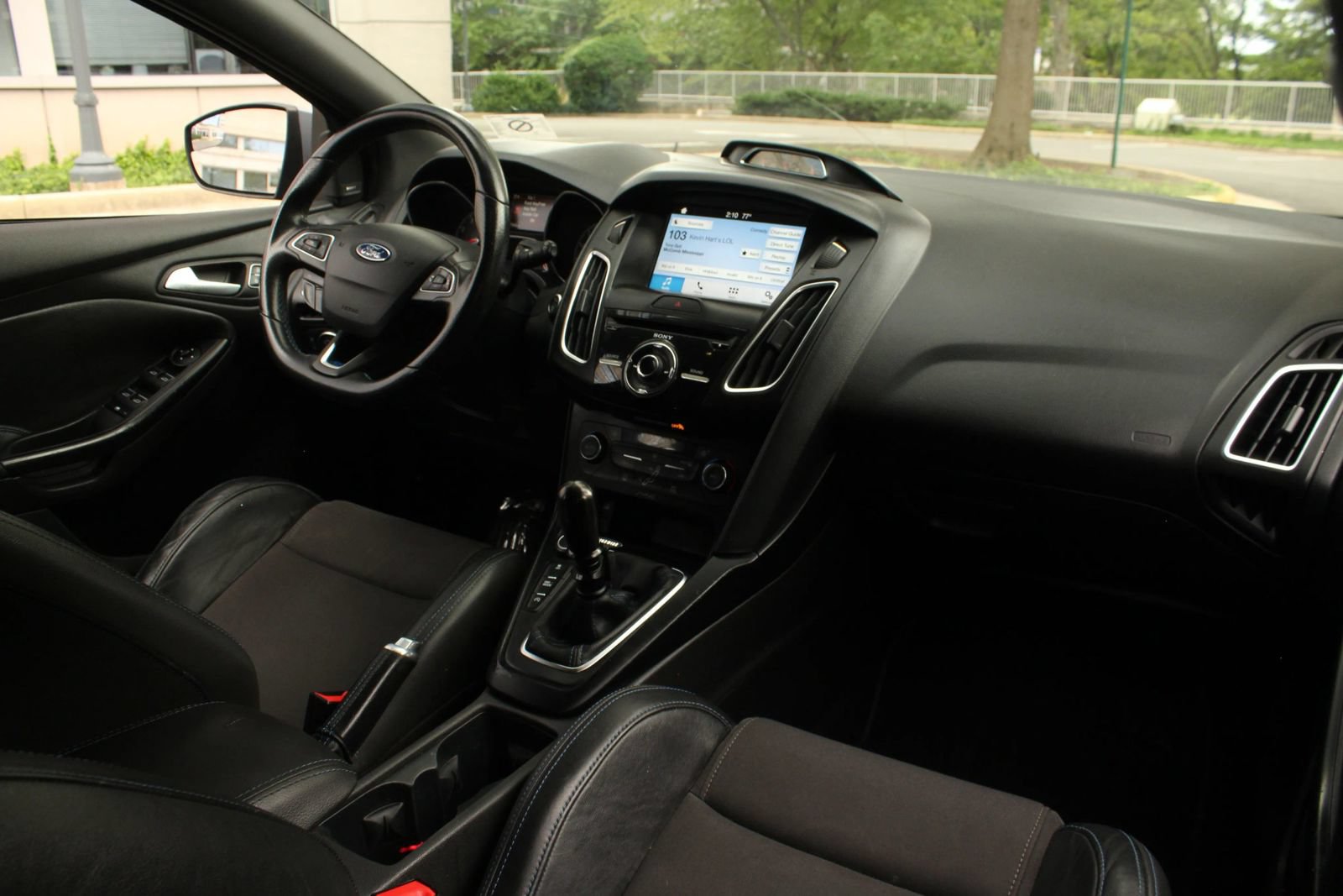 Used 2017 Ford Focus RS AWD/4WD image 24