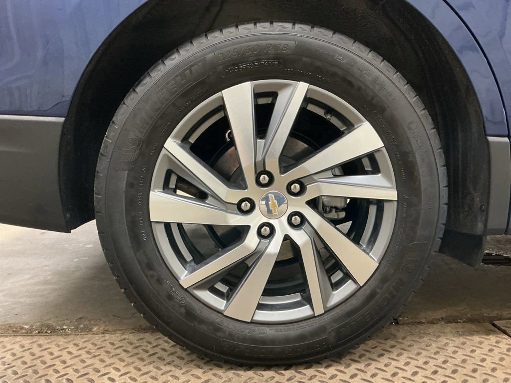 Used 2023 Chevrolet Equinox Premier image 33