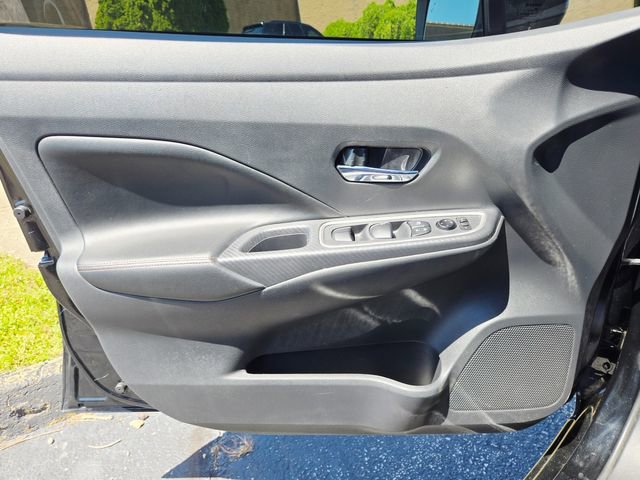 Used 2024 Nissan Versa SR image 29