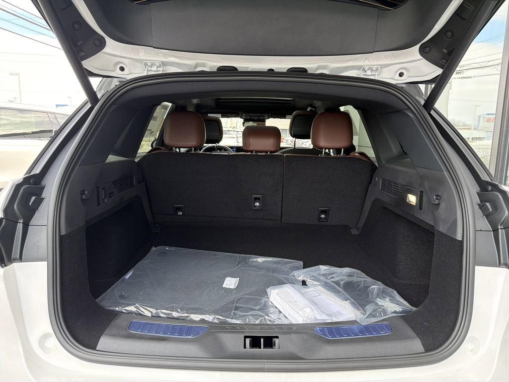 New 2026 Lincoln Nautilus Premier w/ Equipment Group 102A image 12