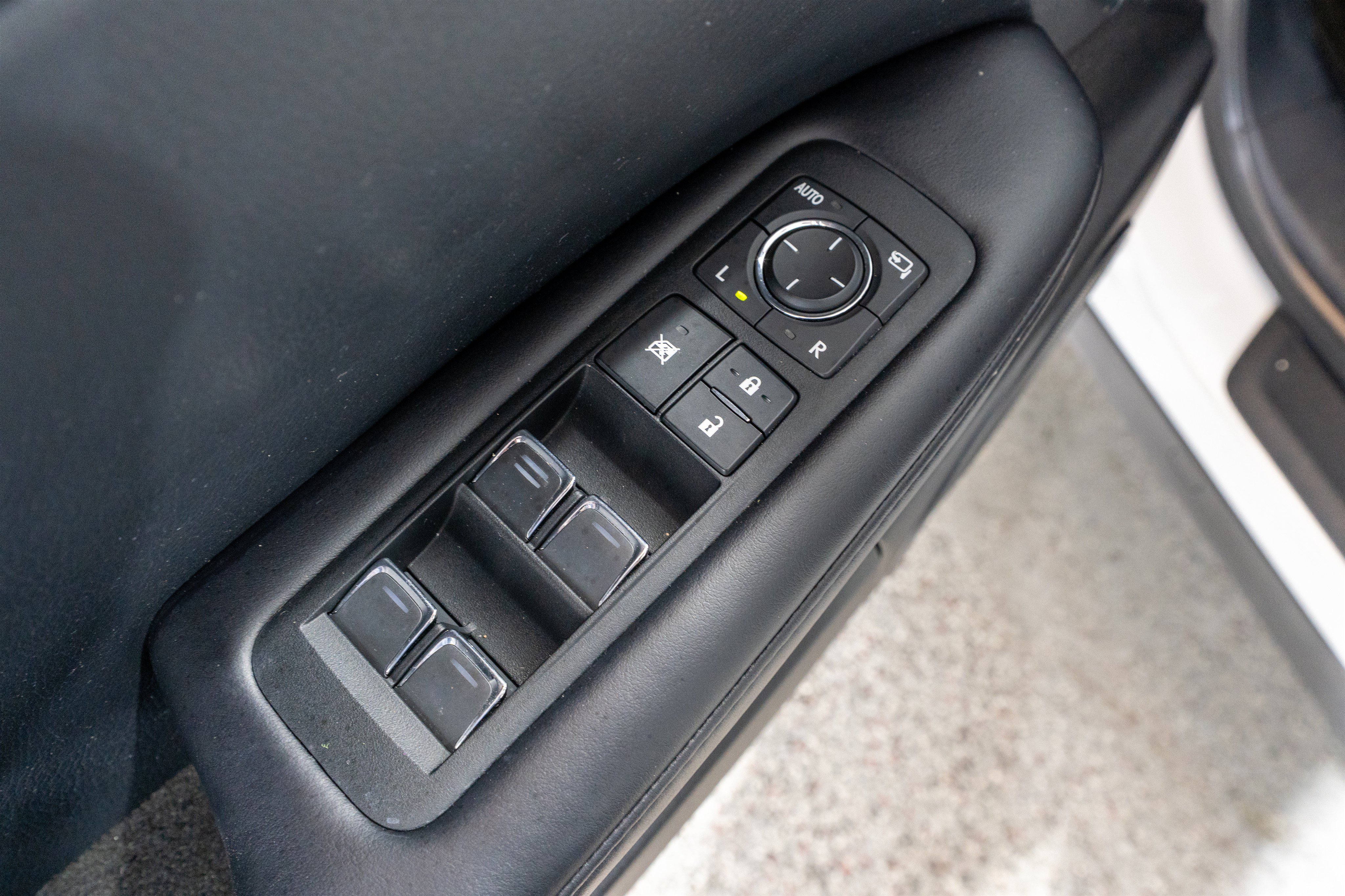 Used 2020 Lexus RX 350 FWD w/ Accessory Package image 14
