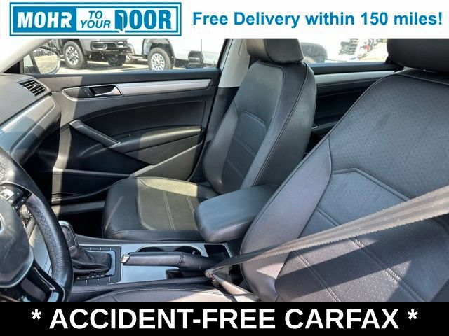 Used 2019 Volkswagen Passat 2.0T Wolfsburg w/ Wheels & Sunroof Package FWD image 23