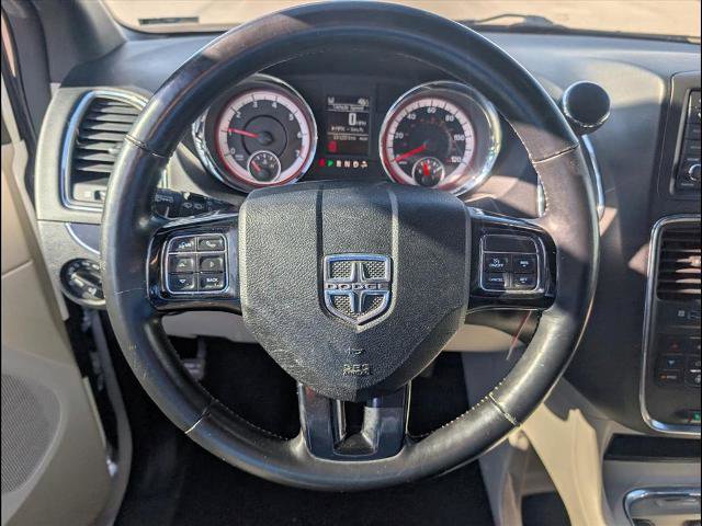 Used 2019 Dodge Grand Caravan SXT w/ Driver Convenience Group image 6