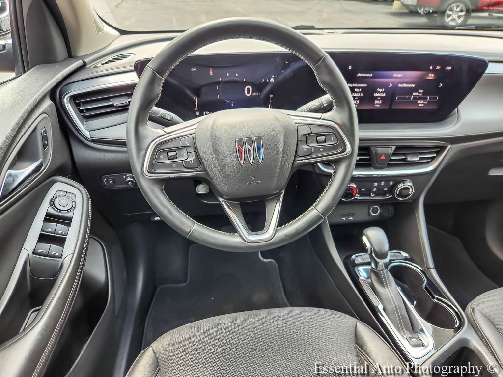 Certified 2024 Buick Encore GX Preferred w/ Comfort Package FWD image 10