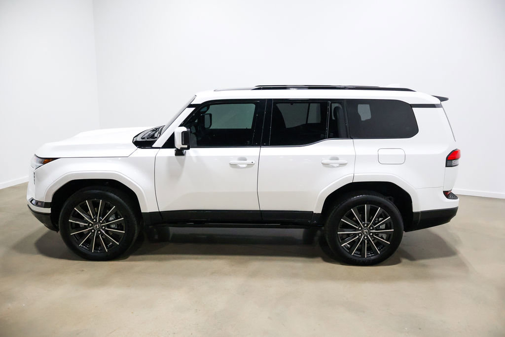 Used 2026 Lexus GX 550 w/ Accessory Package (2T) AWD/4WD image 5