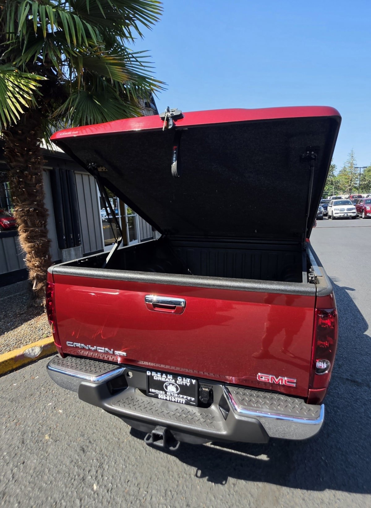 Used 2011 GMC Canyon SLT AWD/4WD image 9