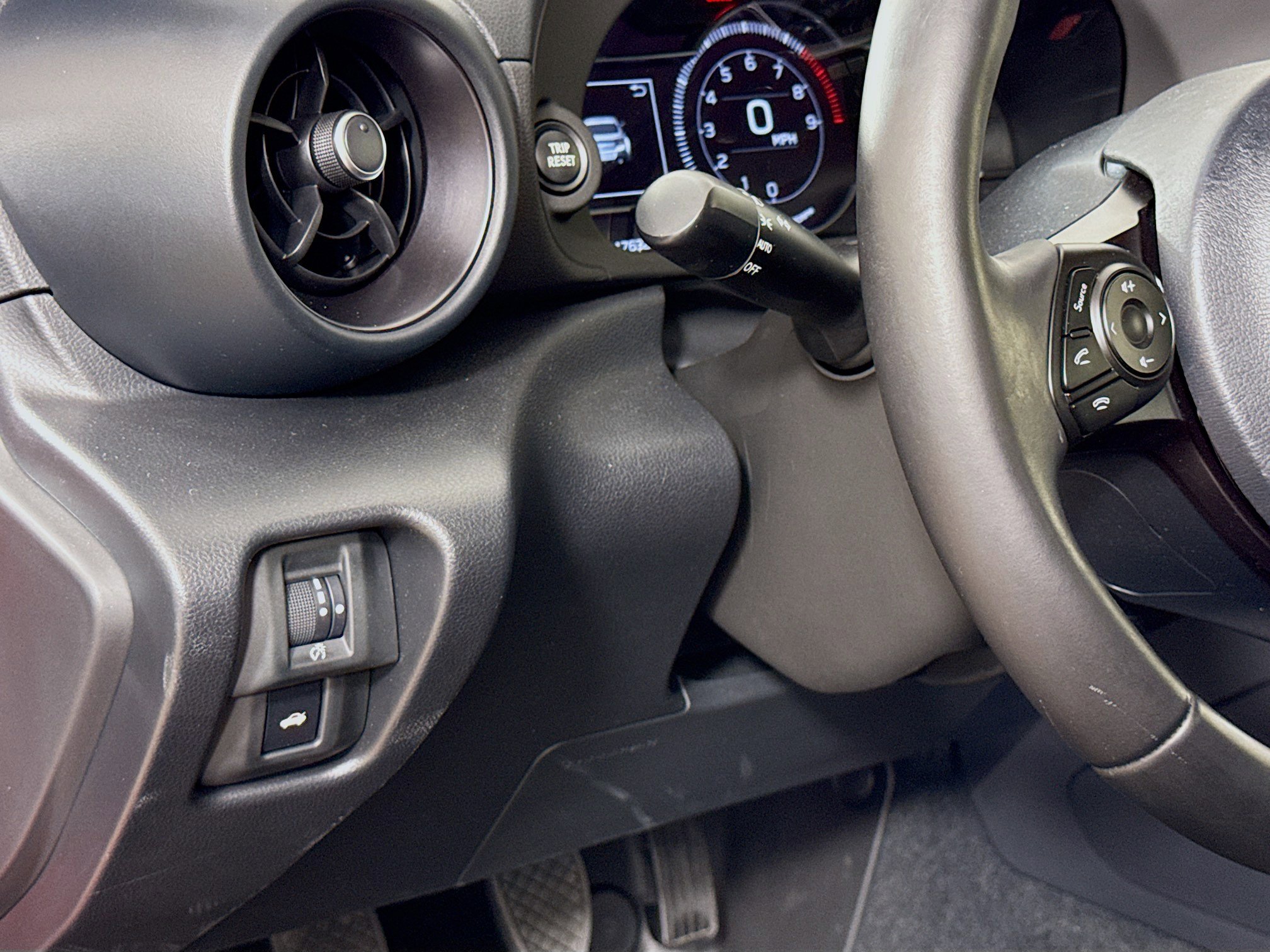 Used 2023 Toyota GR86 w/ ALL Weather Mat Package (TMS) image 10