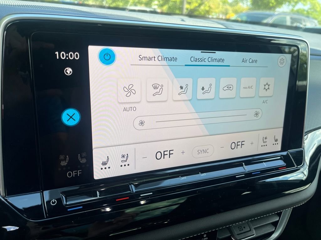 New 2026 Volkswagen Atlas Cross Sport SEL Premium R-Line image 12