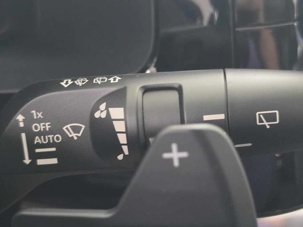 New 2026 Nissan Pathfinder Platinum FWD image 21