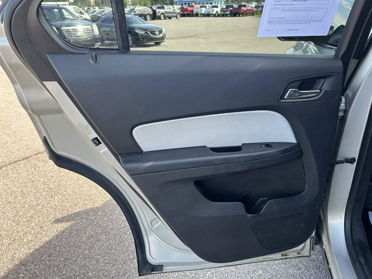 Used 2015 Chevrolet Equinox LT AWD/4WD image 13