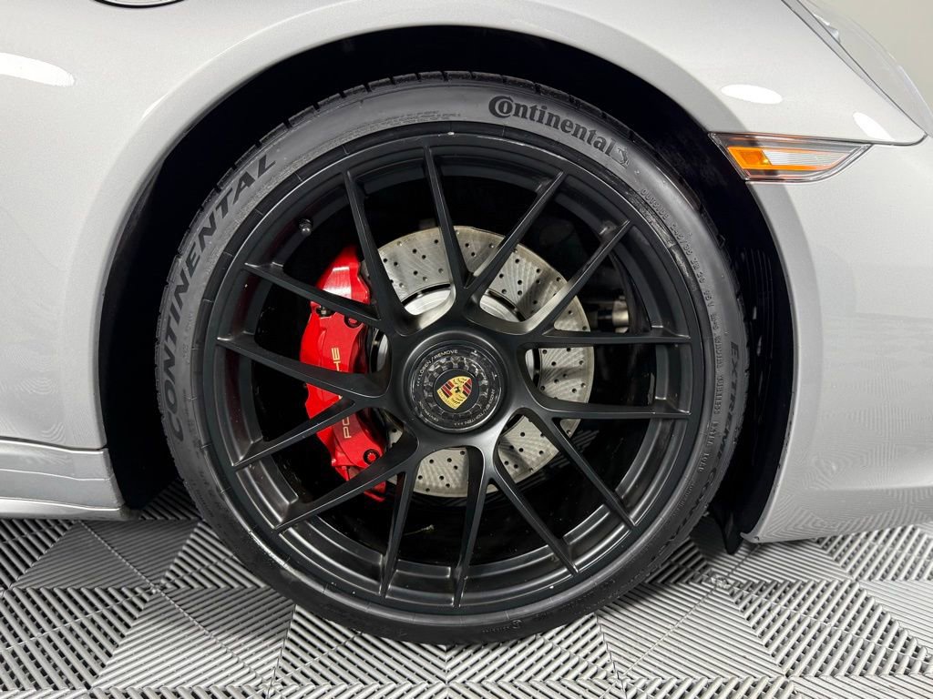 Used 2018 Porsche 911 Carrera 4 GTS AWD/4WD image 19