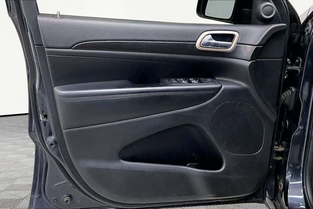 Used 2014 Jeep Grand Cherokee Altitude image 20