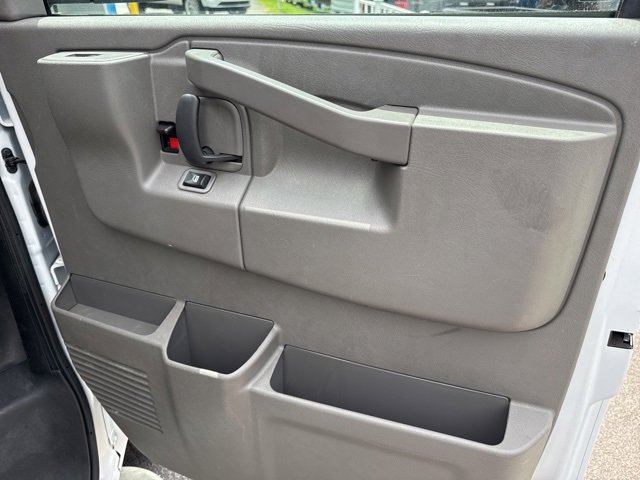Certified 2023 Chevrolet Express 2500 w/ Driver Convenience Package image 26