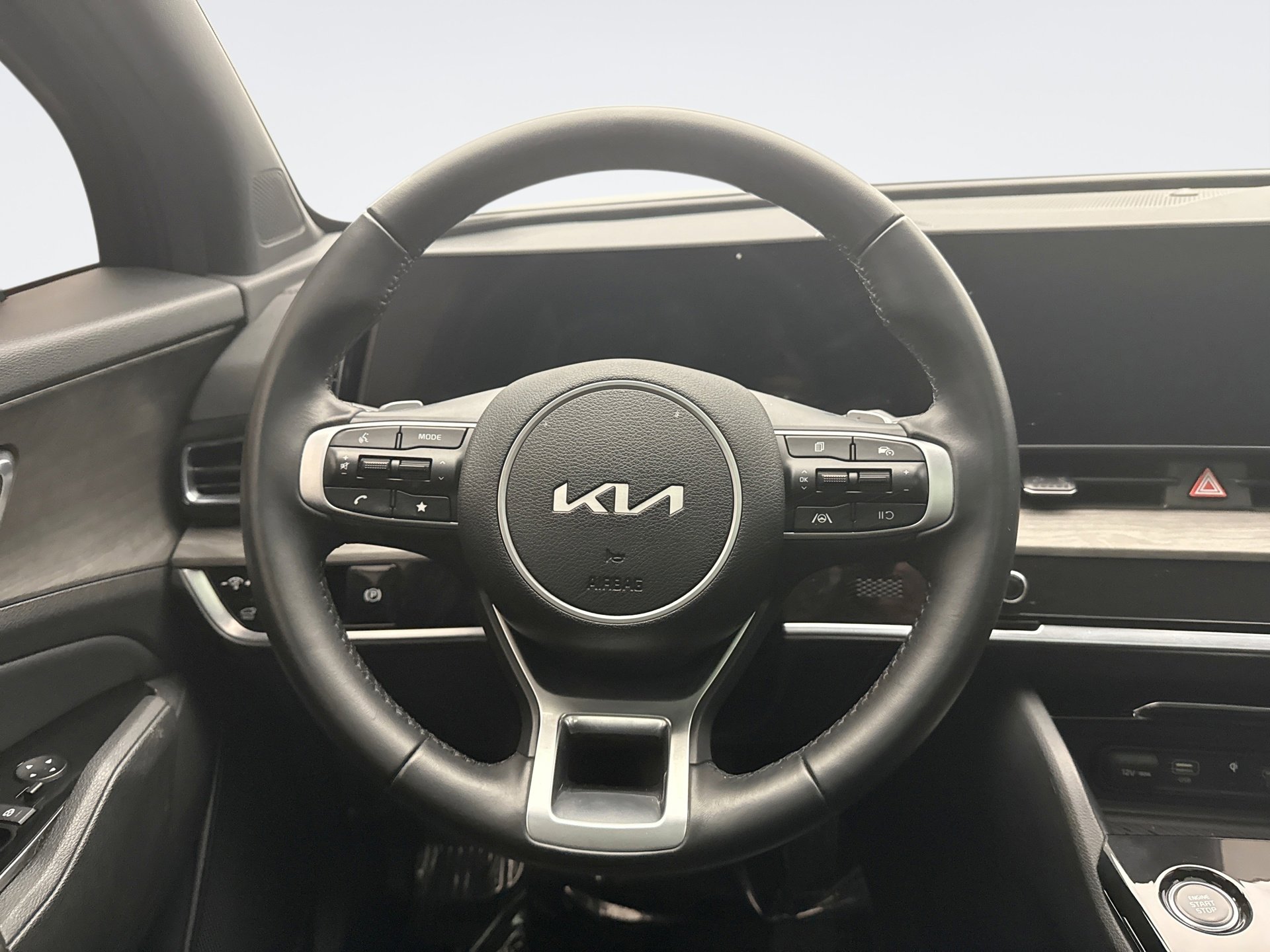 Used 2024 Kia Sportage X-Line image 12