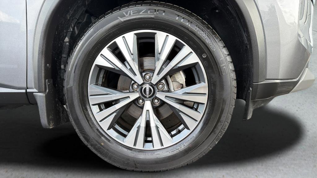 Certified 2023 Nissan Rogue SV AWD/4WD image 22