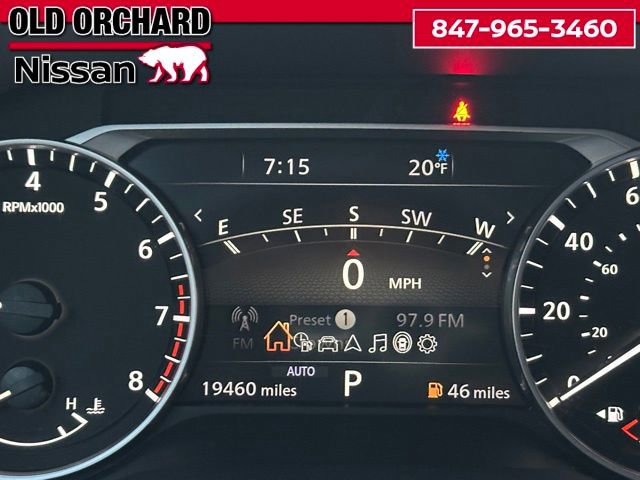 Used 2024 Nissan Pathfinder SL w/ Cargo Package image 22