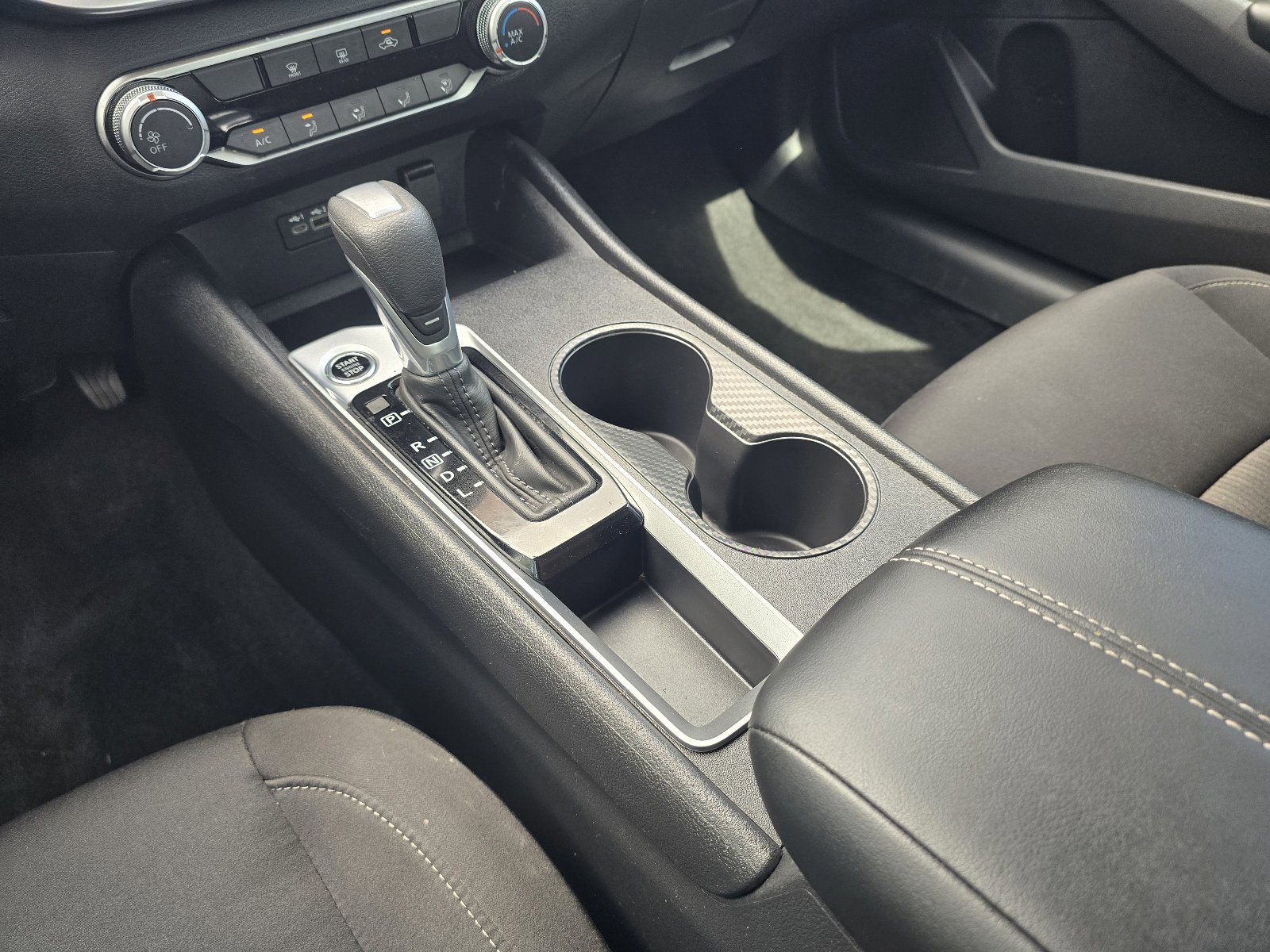 Used 2025 Nissan Altima 2.5 S image 16