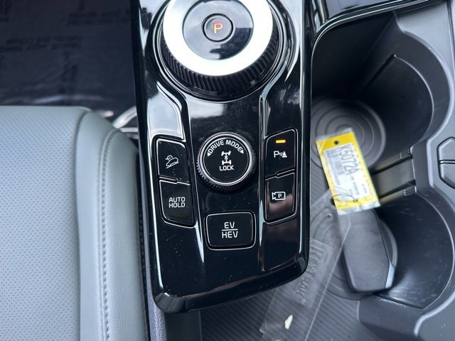Used 2025 Kia Sportage X-Line image 22