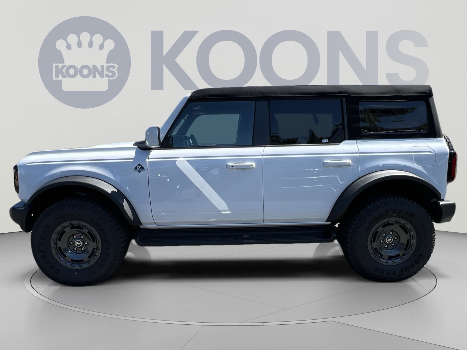 New 2025 Ford Bronco Outer Banks w/ Sasquatch Package AWD/4WD image 7