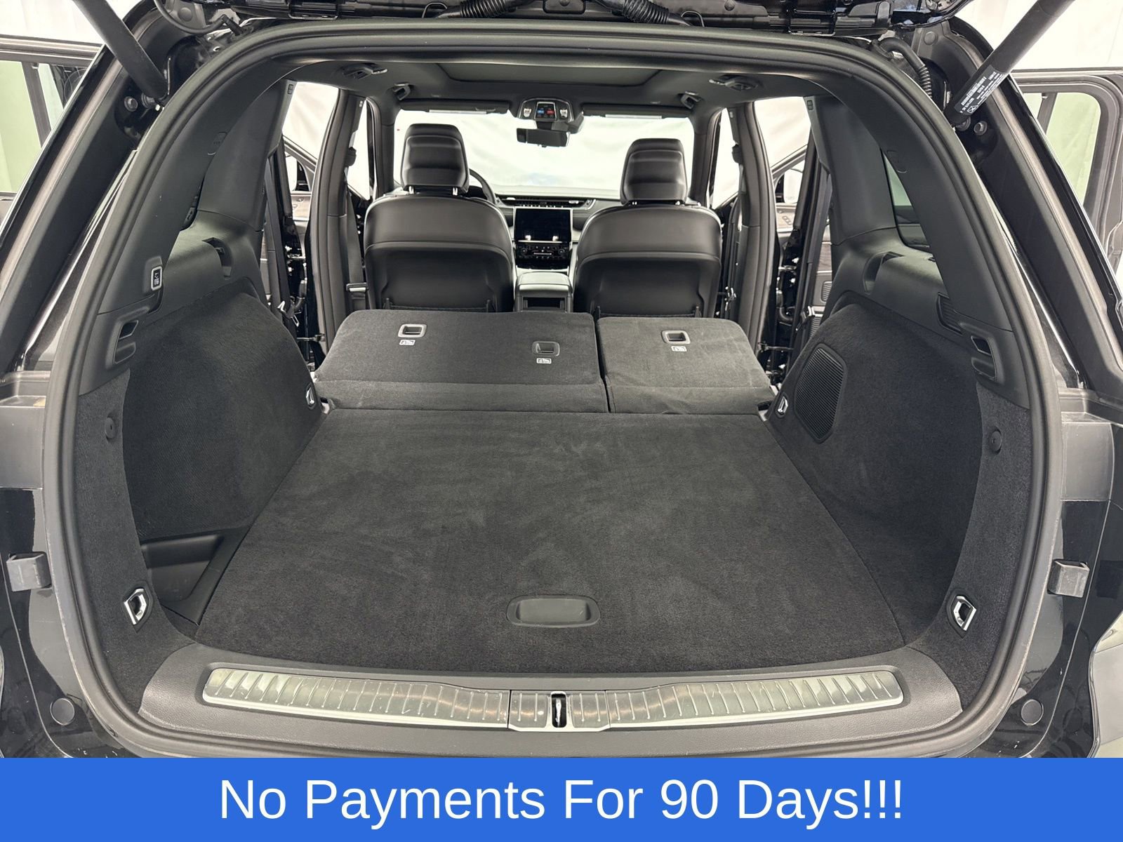 New 2025 Jeep Grand Cherokee Overland w/ Adv Protech Group III image 45