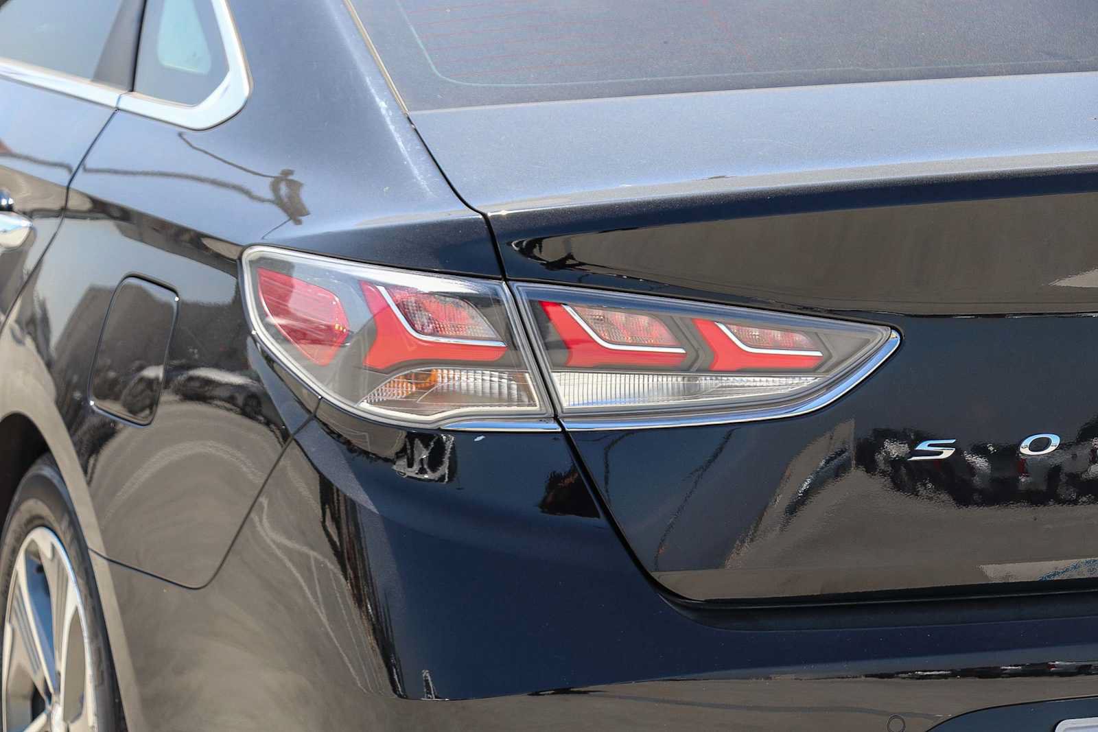 Used 2019 Hyundai Sonata Limited FWD image 9