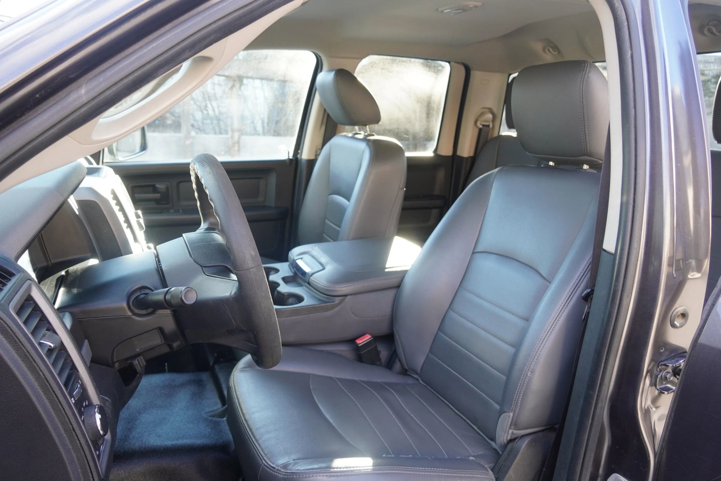 Used 2018 RAM 1500 Tradesman image 31