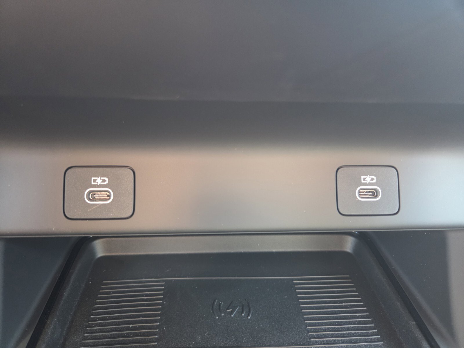 New 2025 Land Rover Discovery Sport S AWD/4WD image 24