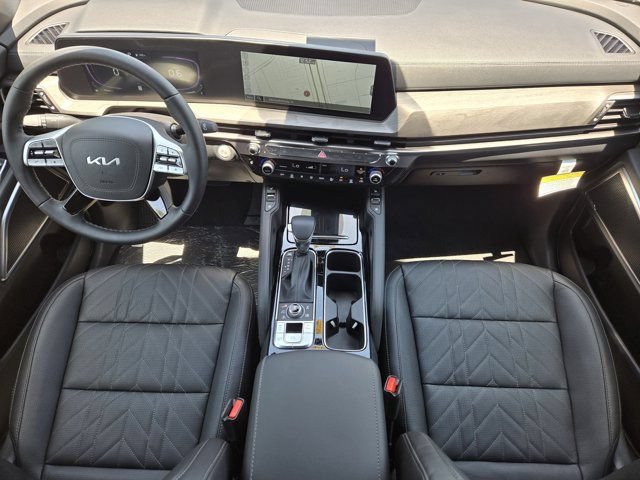 Certified 2025 Kia Telluride AWD image 18