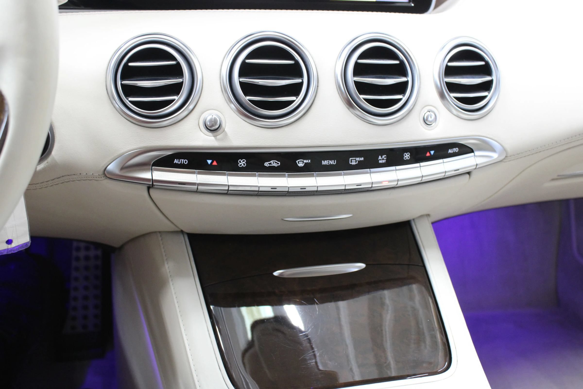 Used 2015 Mercedes-Benz S 550 4MATIC Coupe image 21
