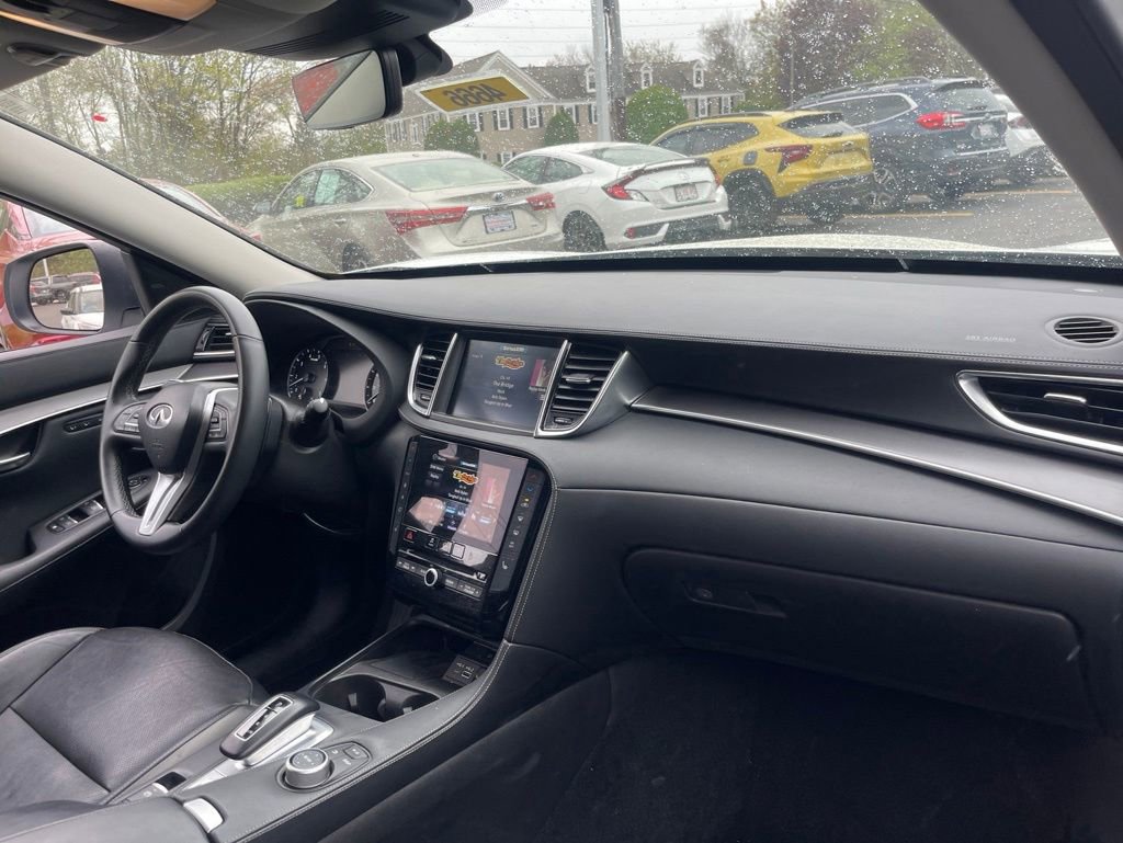 Used 2023 INFINITI QX50 Luxe AWD/4WD image 11