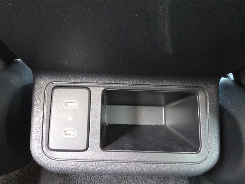 Used 2025 Kia K4 FWD image 34