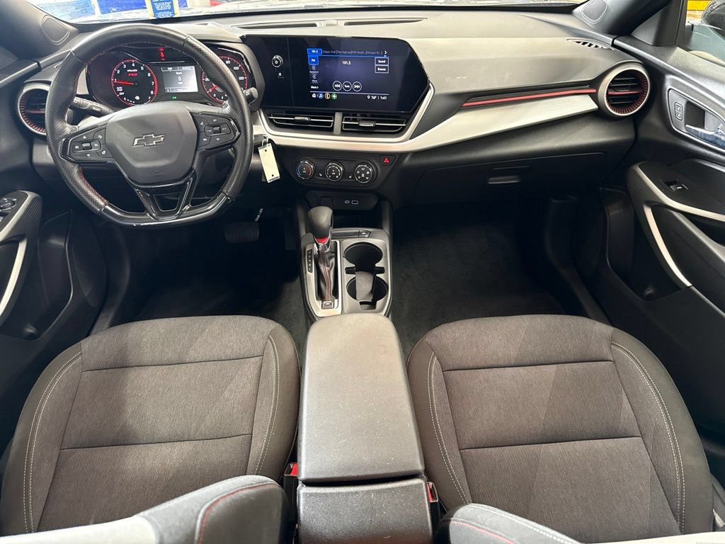Used 2024 Chevrolet Trax RS w/ Driver Confidence Package FWD image 18