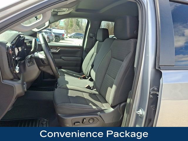 Used 2023 Chevrolet Silverado 1500 LT AWD/4WD image 2