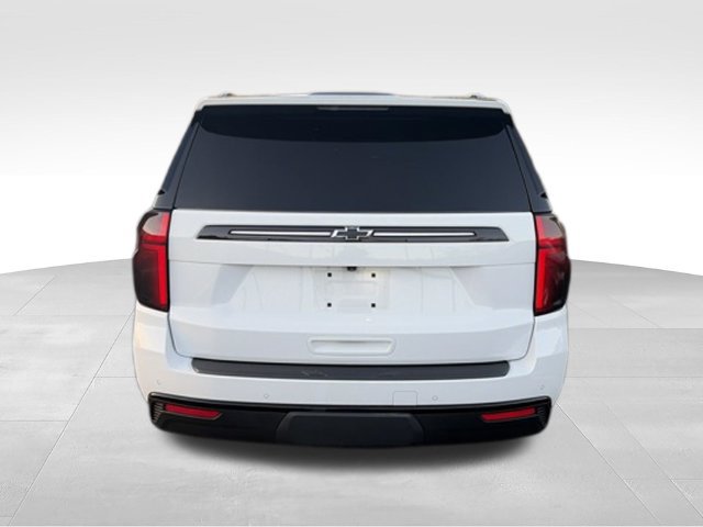 Used 2024 Chevrolet Tahoe Z71 w/ Luxury Package AWD/4WD image 4