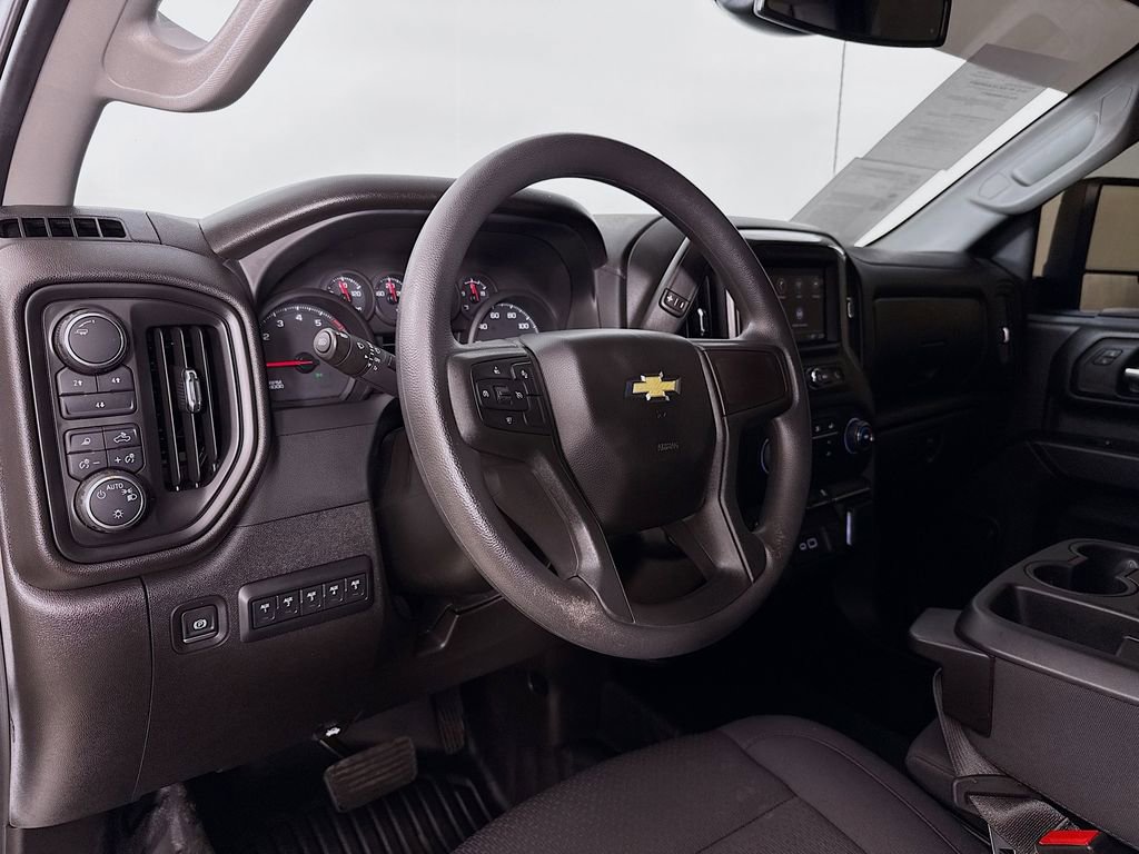 Used 2024 Chevrolet Silverado 2500 W/T w/ WT Convenience Package AWD/4WD image 10