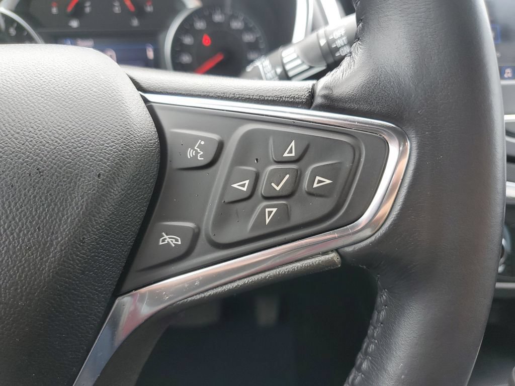 Used 2021 Chevrolet Equinox LT FWD image 28