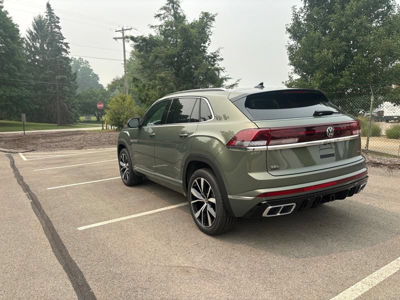 New 2026 Volkswagen Atlas Cross Sport SEL Premium R-Line AWD/4WD image 5