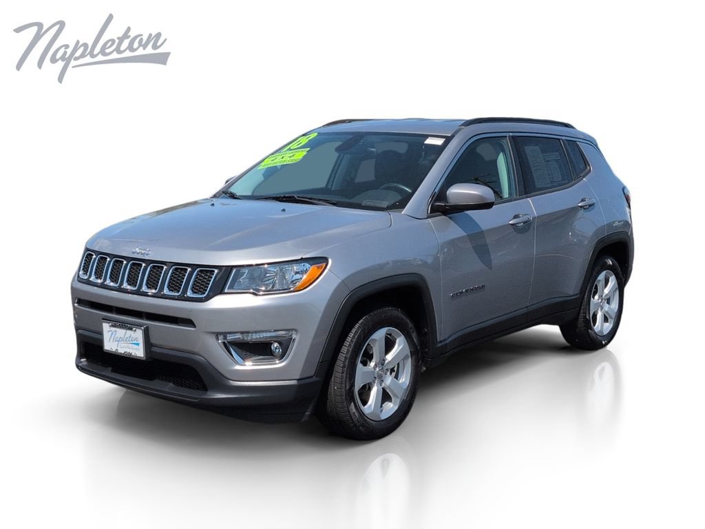 Used 2018 Jeep Compass Latitude FWD image 1