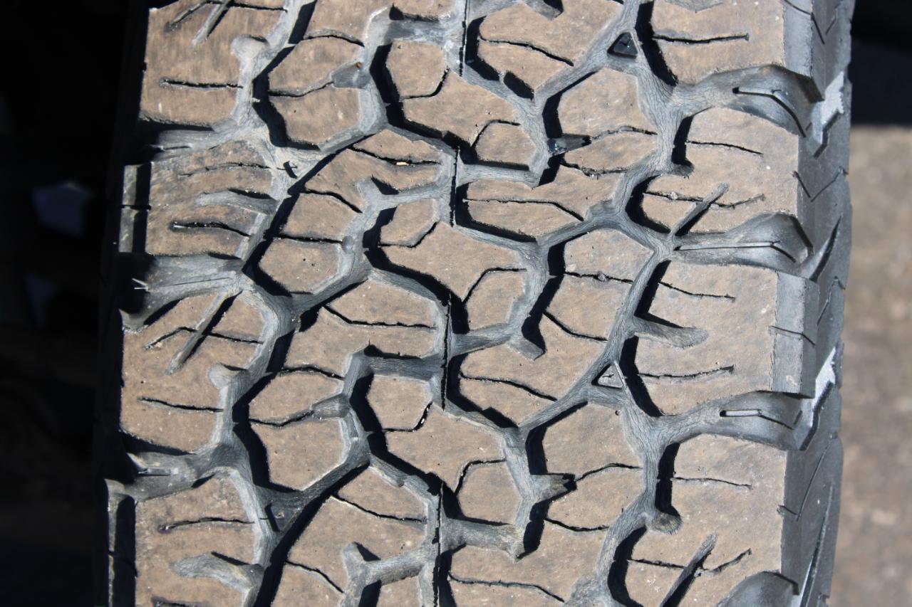 Used 2011 Toyota FJ Cruiser 4WD w/ Upgrade Pkg image 45