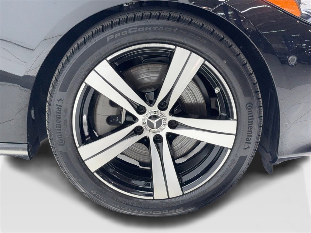 Used 2025 Mercedes-Benz C 300 Sedan image 54