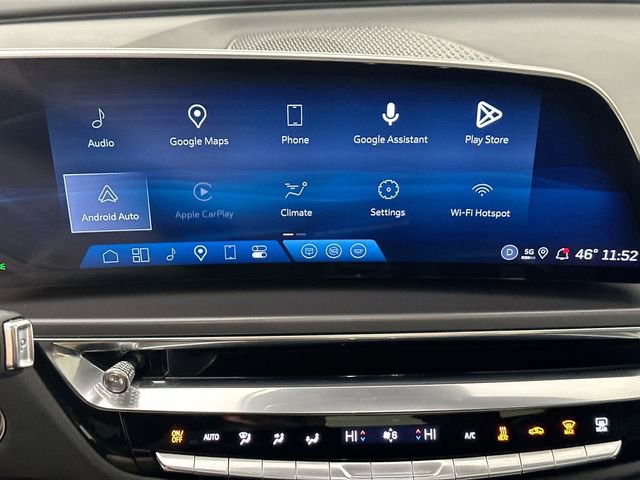 Used 2024 Cadillac Lyriq Tech image 12