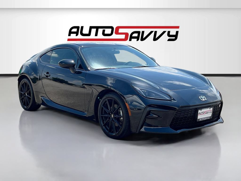 Used 2023 Toyota GR86 Premium w/ ALL Weather Mat Package (TMS) RWD image 1