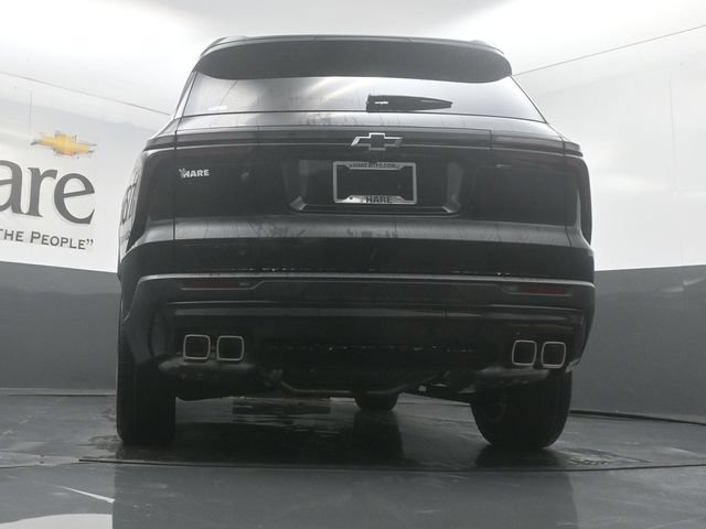 New 2026 Chevrolet Traverse LT w/ Midnight/Sport Edition FWD image 33