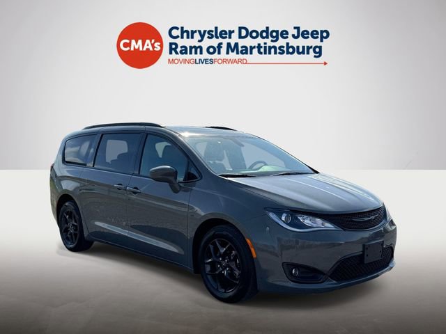 Used 2020 Chrysler Pacifica Touring-L Plus image 1
