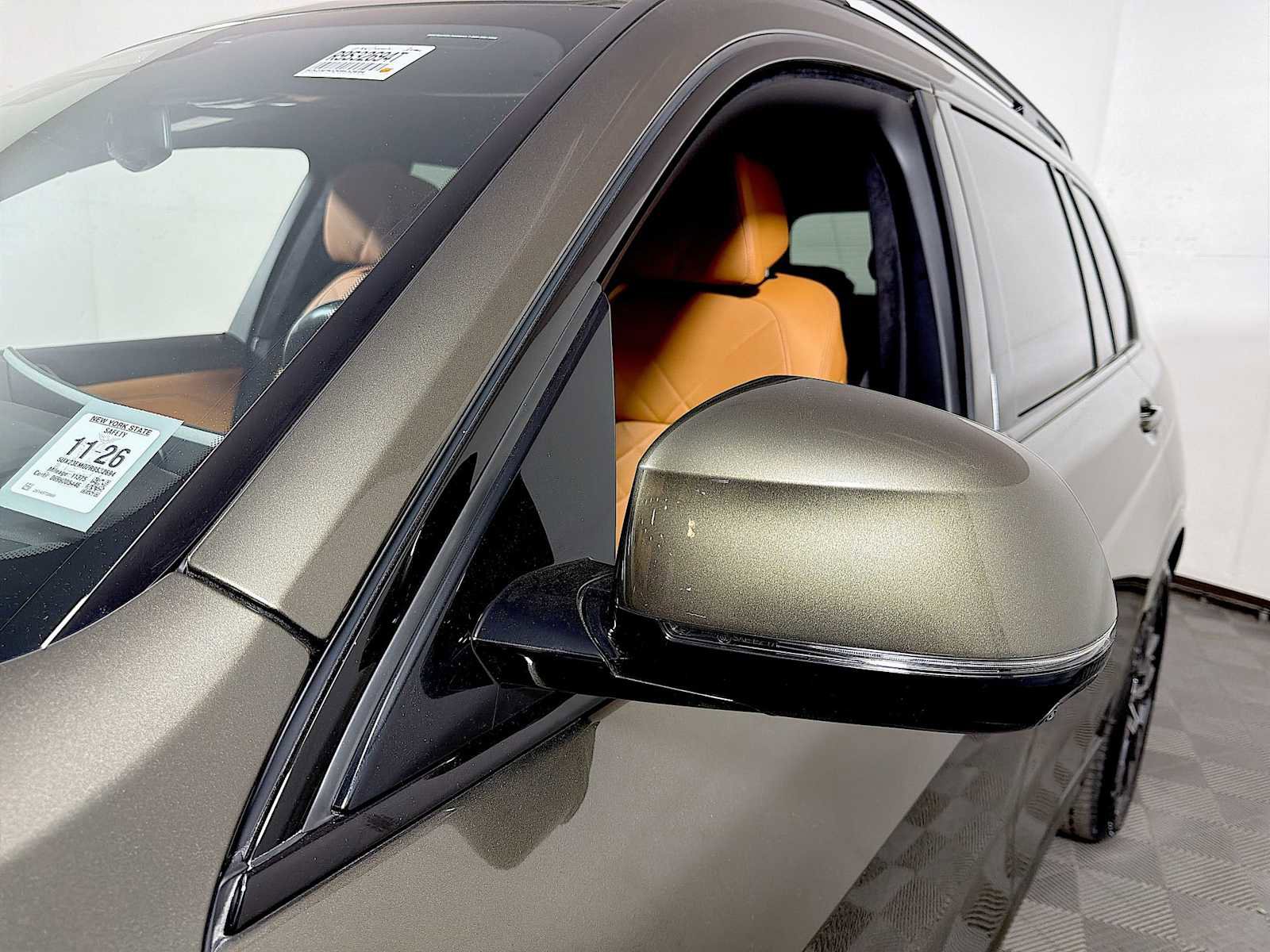 Certified 2024 BMW X7 xDrive40i w/ M Sport Package image 30