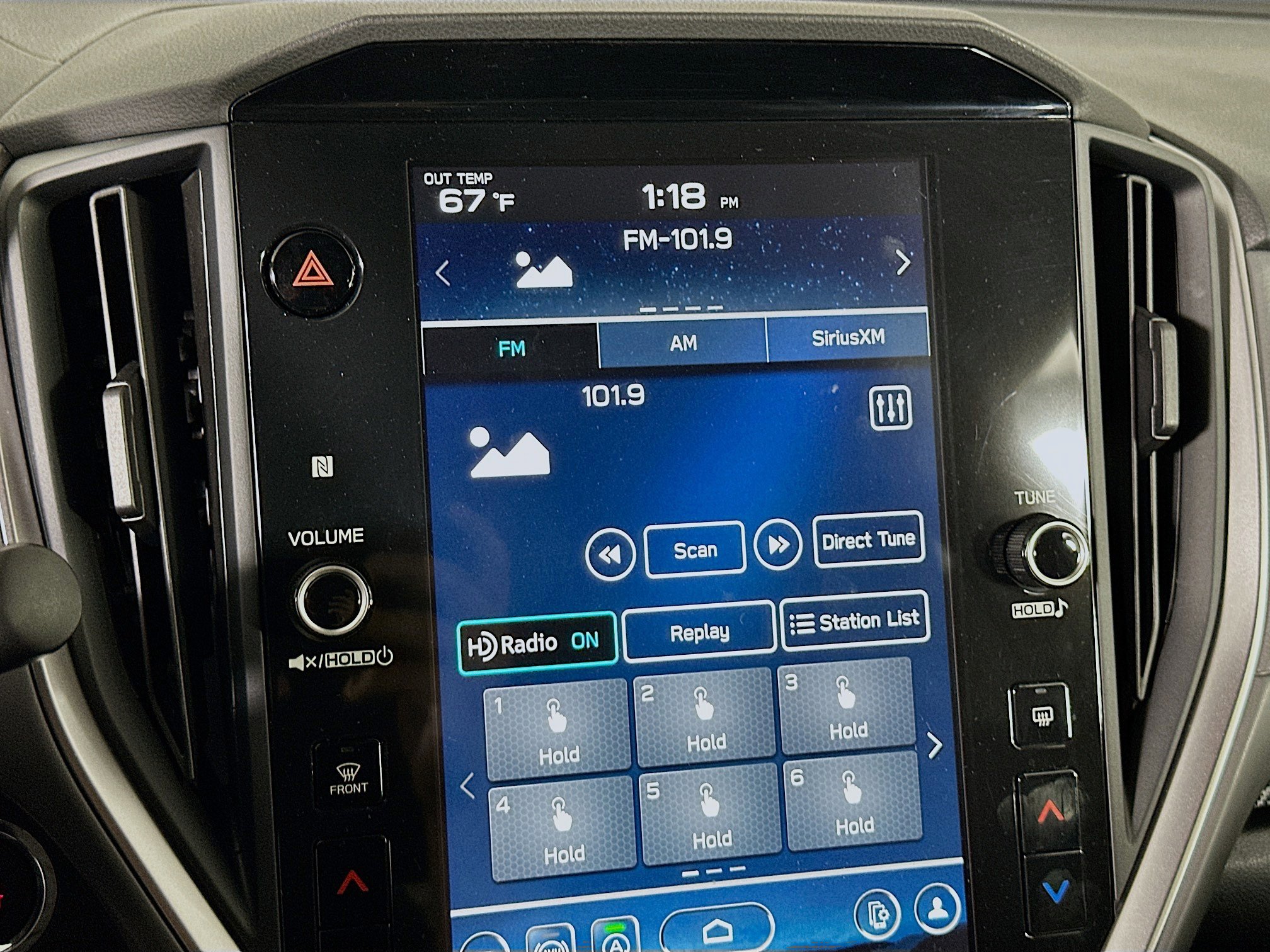 Used 2024 Subaru Crosstrek 2.0i Premium image 19