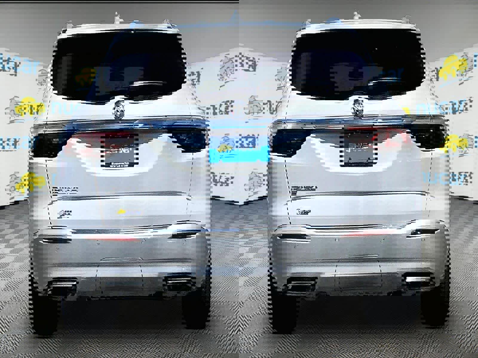 Used 2023 Buick Enclave Essence w/ Experience Buick Package AWD/4WD image 5